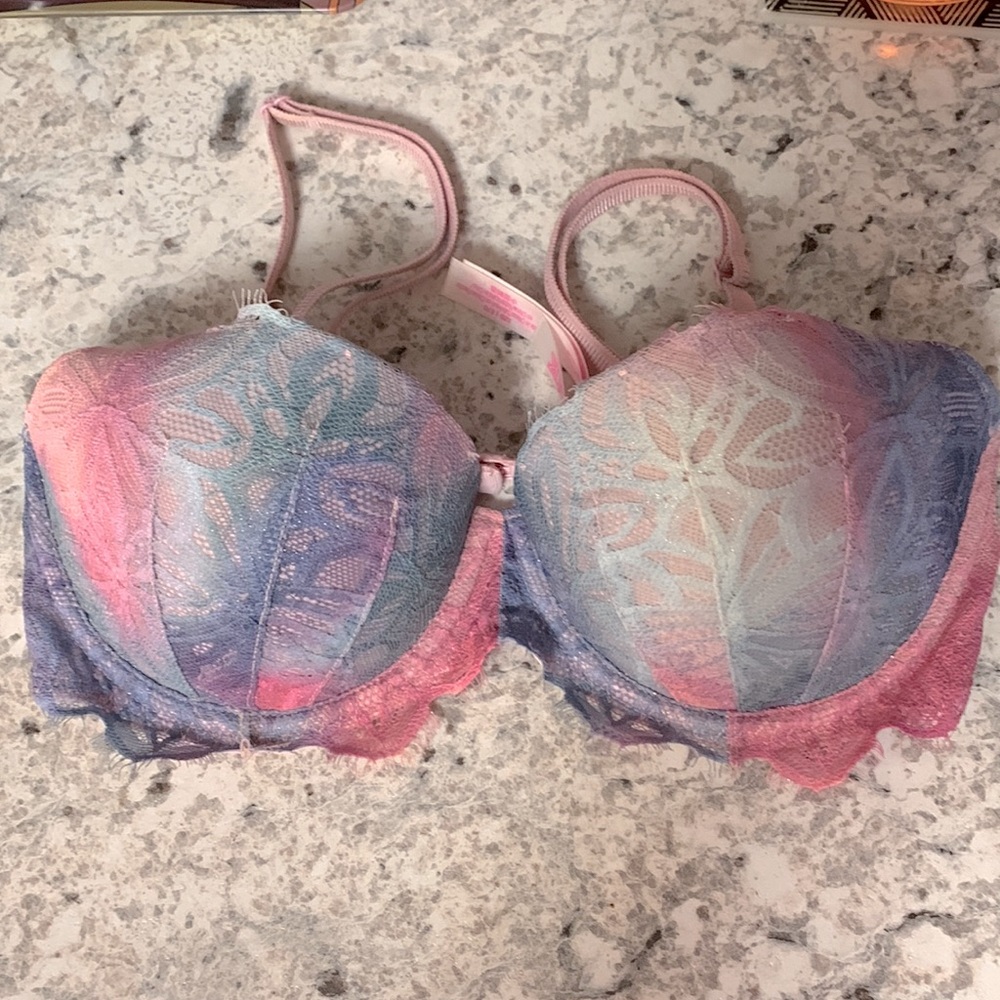RARE FIND Pink VS Mermaid Bra